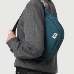 Women Roka Farringdon Crossbody Bag -