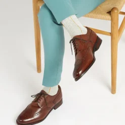 Jones Bootmaker Manning Wide-Fit Men's Brogues -