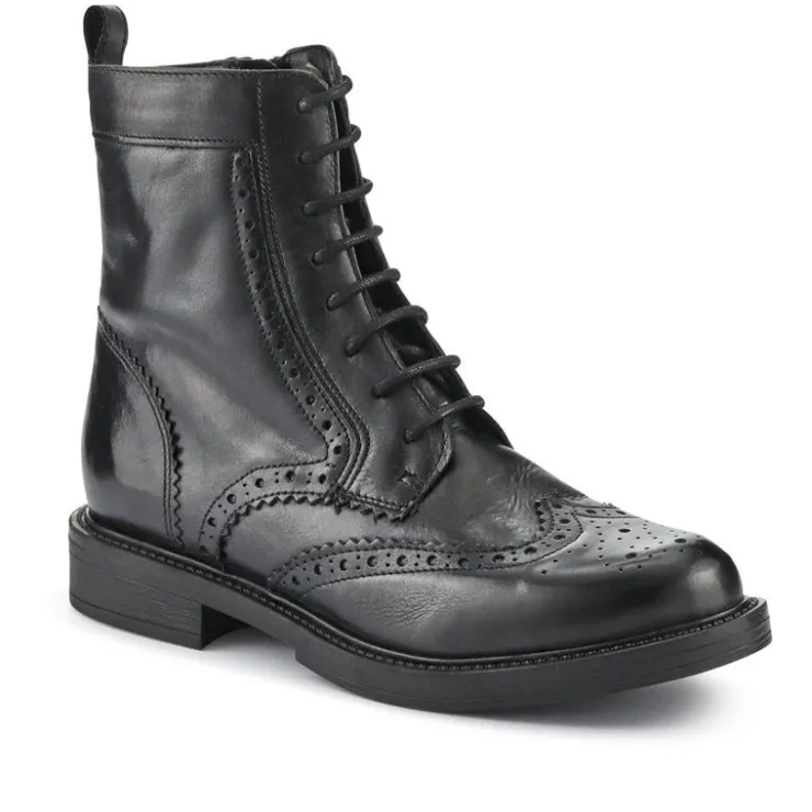 Women Jones Bootmaker Noelle Leather Lace-Up Boots -