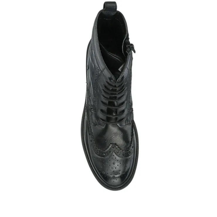 Women Jones Bootmaker Noelle Leather Lace-Up Boots -