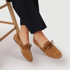 Women Jones Bootmaker Perissa Leather Loafers -