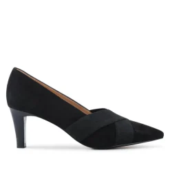 Women Peter Kaiser Leather Kitten-Heeled Court Shoes -