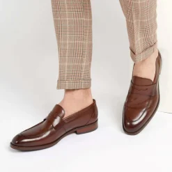 Jones Bootmaker Russell Leather Penny Loafers -
