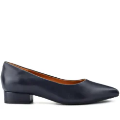 Women Sunstone Wide Leather Court Shoes -