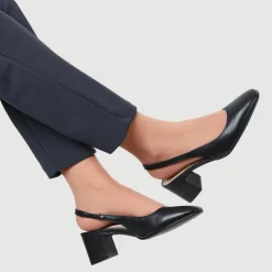 Women Xayna Leather Slingback Court Shoes -
